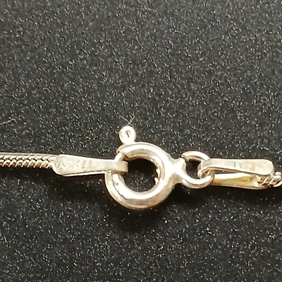 ✨️Bali Carnelian 925 SS Oxidized Pendant With 1 mm 925 Snake Chain✨️ - Picture 10 of 11